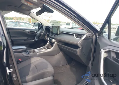 2019 Toyota Rav4 Le from USA, damaged, VIN 2T3F1RFV4KC032013